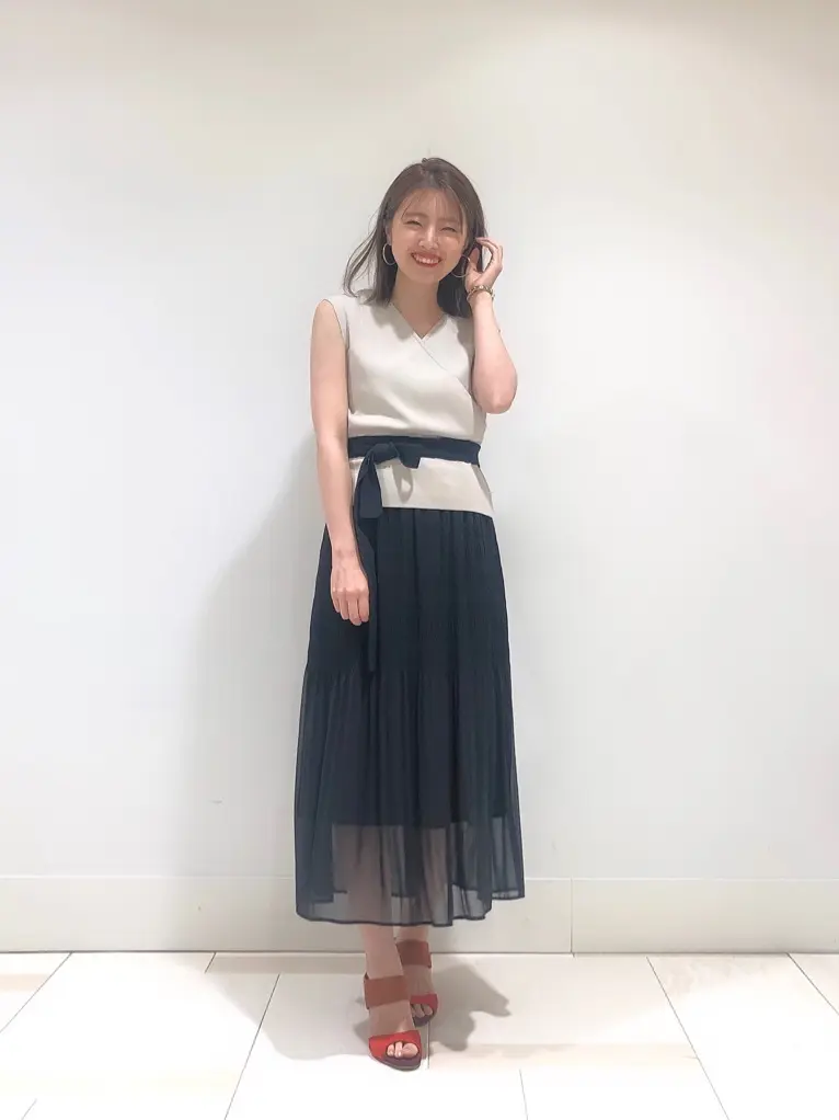 GRACE CONTINENTAL minami コーディネート画像