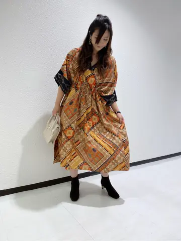 GRACE CONTINENTAL MOMOKO コーディネート画像