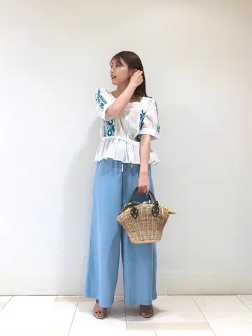 GRACE CONTINENTAL minami コーディネート画像