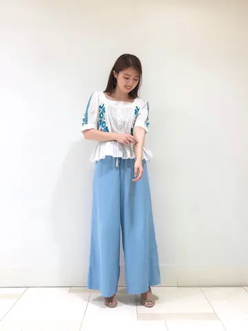 GRACE CONTINENTAL minami コーディネート画像