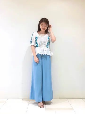 GRACE CONTINENTAL minami コーディネート画像