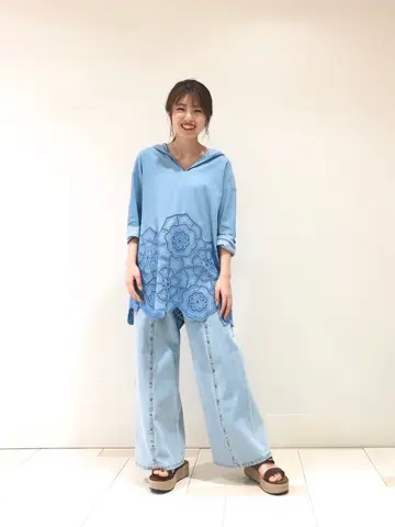 GRACE CONTINENTAL minami コーディネート画像