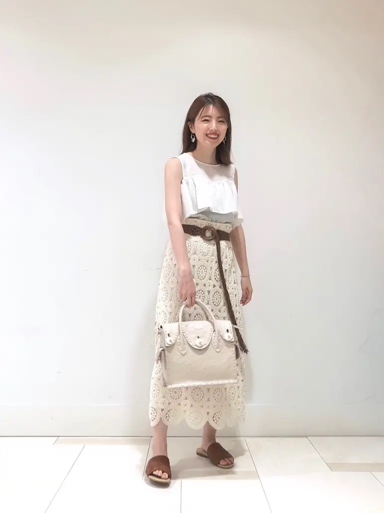 GRACE CONTINENTAL minami コーディネート画像