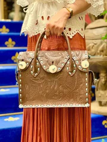 GRACE CONTINENTAL 小笠原　春菜 コーディネート画像