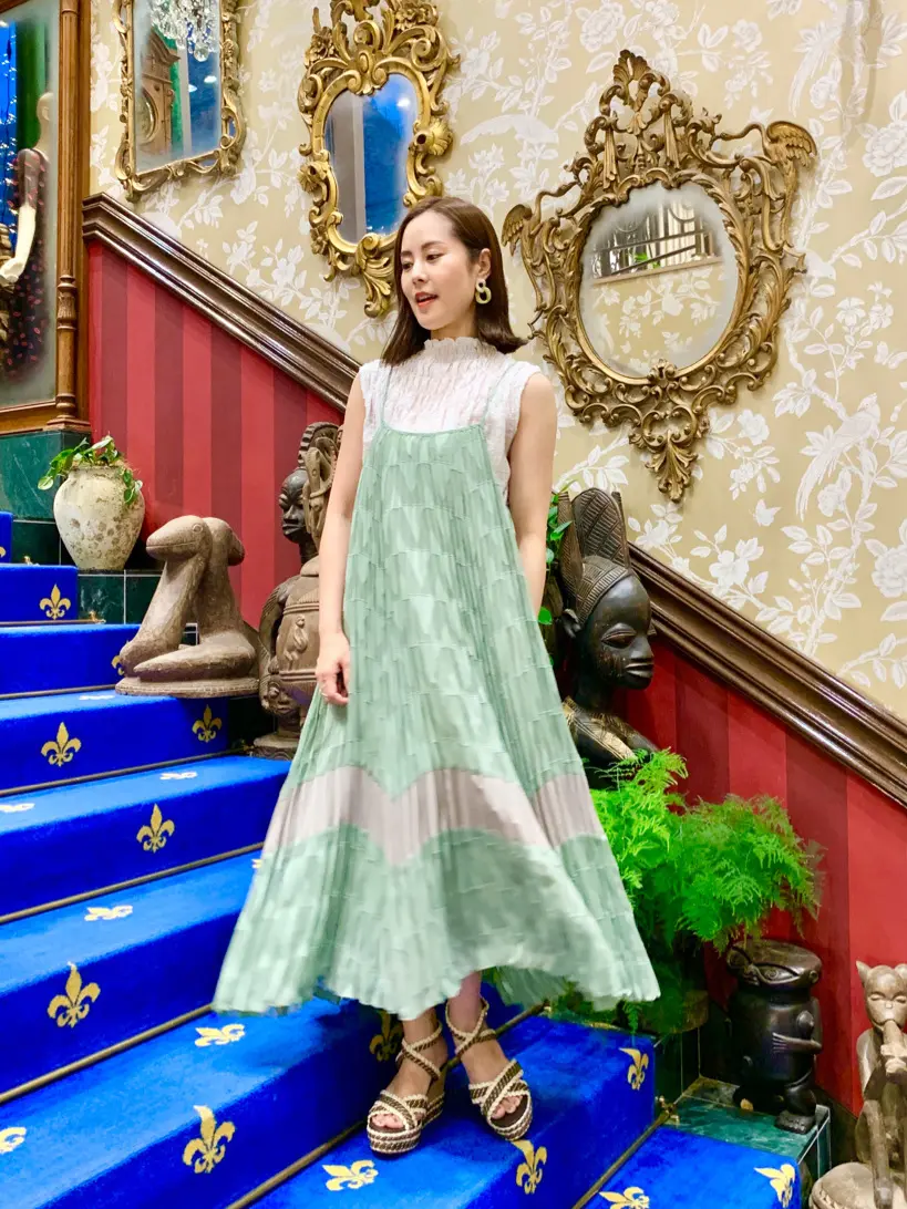 GRACE CONTINENTAL 小笠原　春菜 コーディネート画像