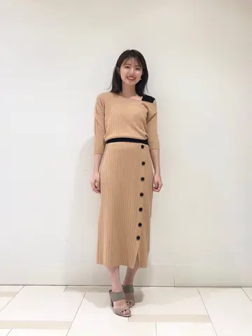 GRACE CONTINENTAL minami コーディネート画像