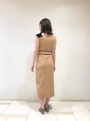 GRACE CONTINENTAL minami コーディネート画像