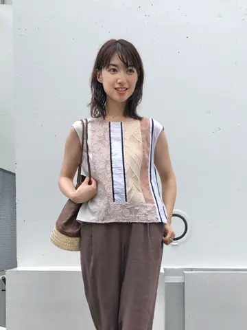 GRACE CONTINENTAL 青木育日 コーディネート画像