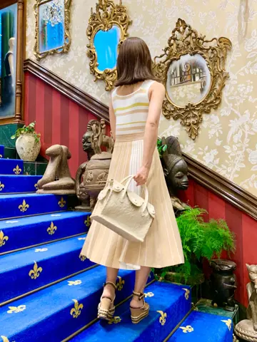 GRACE CONTINENTAL 小笠原　春菜 コーディネート画像