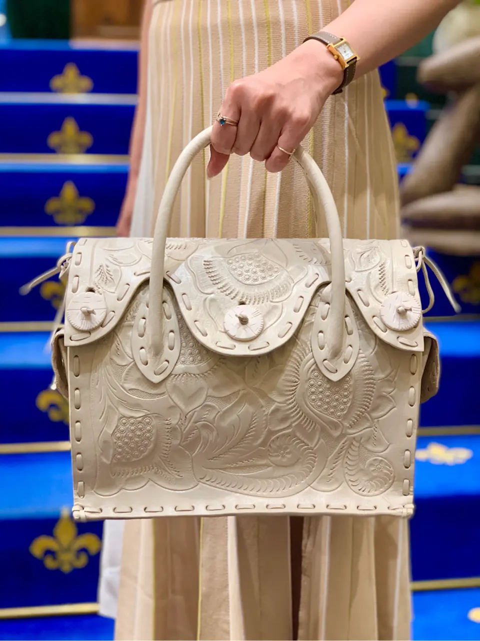 GRACE CONTINENTAL 小笠原　春菜 コーディネート画像