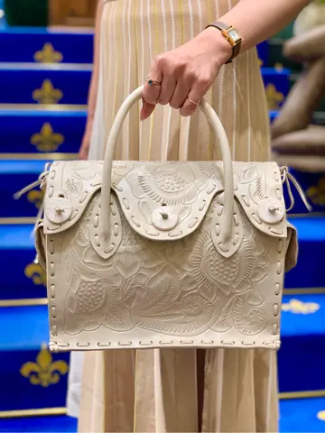 GRACE CONTINENTAL 小笠原　春菜 コーディネート画像