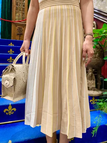 GRACE CONTINENTAL 小笠原　春菜 コーディネート画像