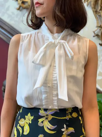 GRACE CONTINENTAL 小笠原　春菜 コーディネート画像