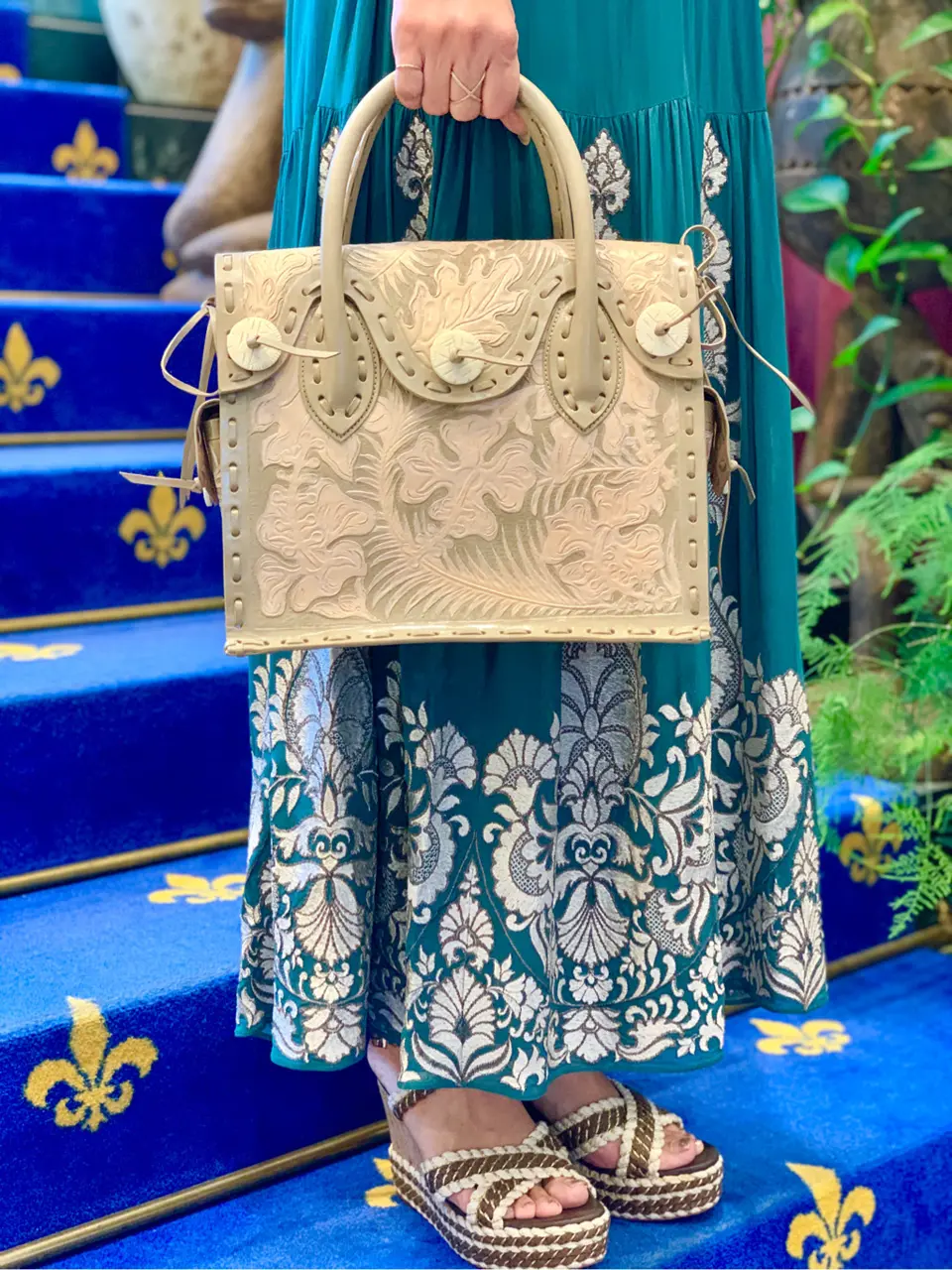 GRACE CONTINENTAL 小笠原　春菜 コーディネート画像