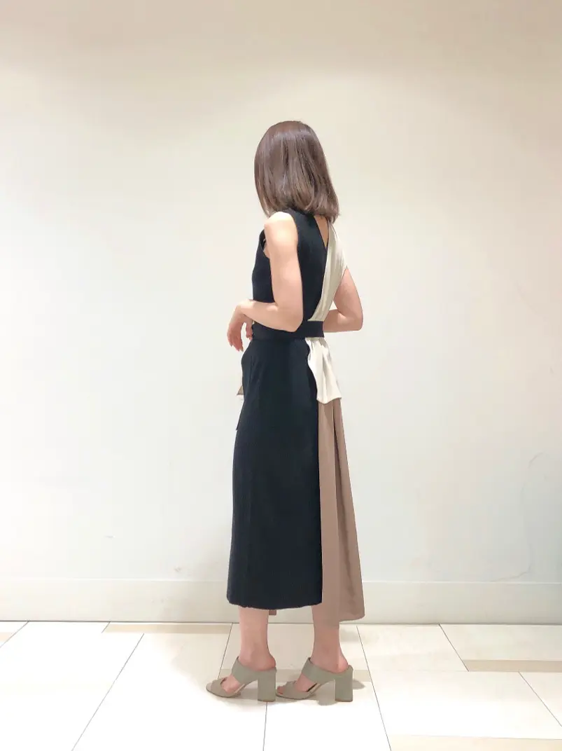 GRACE CONTINENTAL minami コーディネート画像