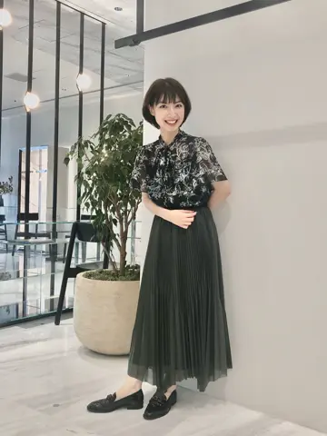 GRACE CONTINENTAL 青木育日 コーディネート画像