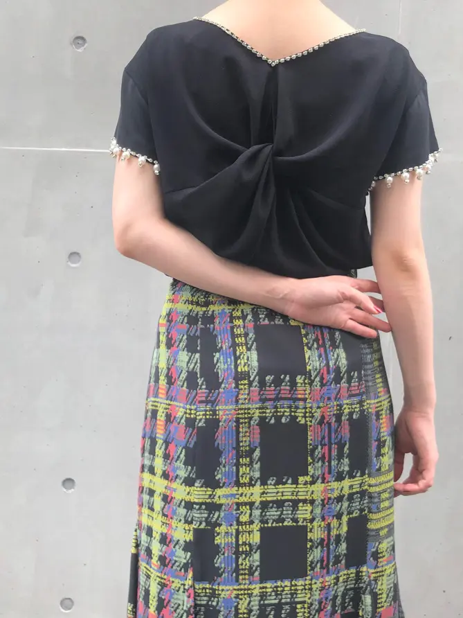 GRACE CONTINENTAL 青木育日 コーディネート画像