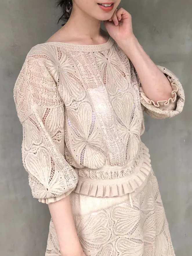 GRACE CONTINENTAL 青木育日 コーディネート画像