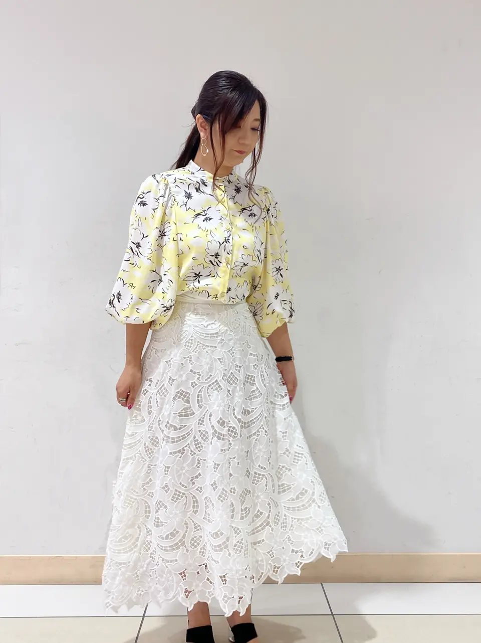 GRACE CONTINENTAL MOMOKO コーディネート画像