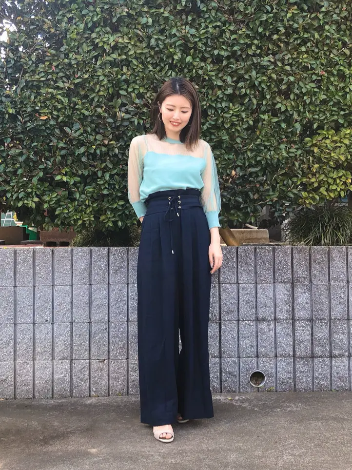 GRACE CONTINENTAL minami コーディネート画像