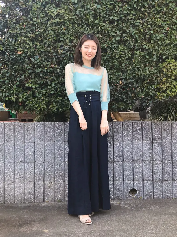 GRACE CONTINENTAL minami コーディネート画像