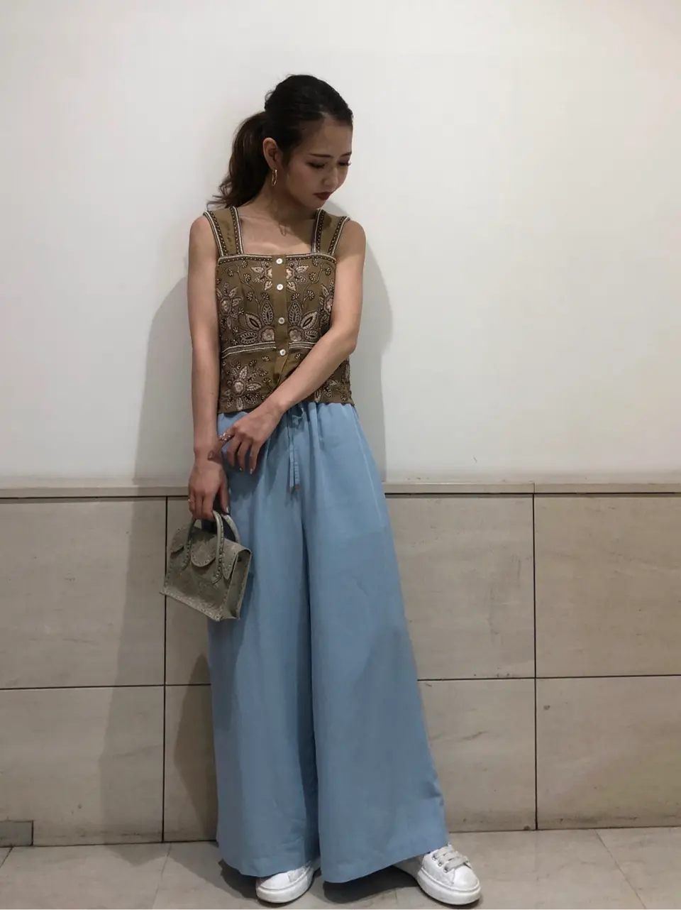 GRACE CONTINENTAL 加藤   恵理奈 コーディネート画像