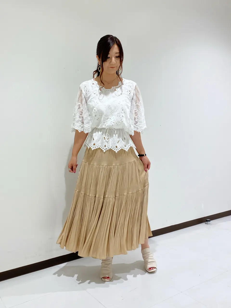 GRACE CONTINENTAL MOMOKO コーディネート画像