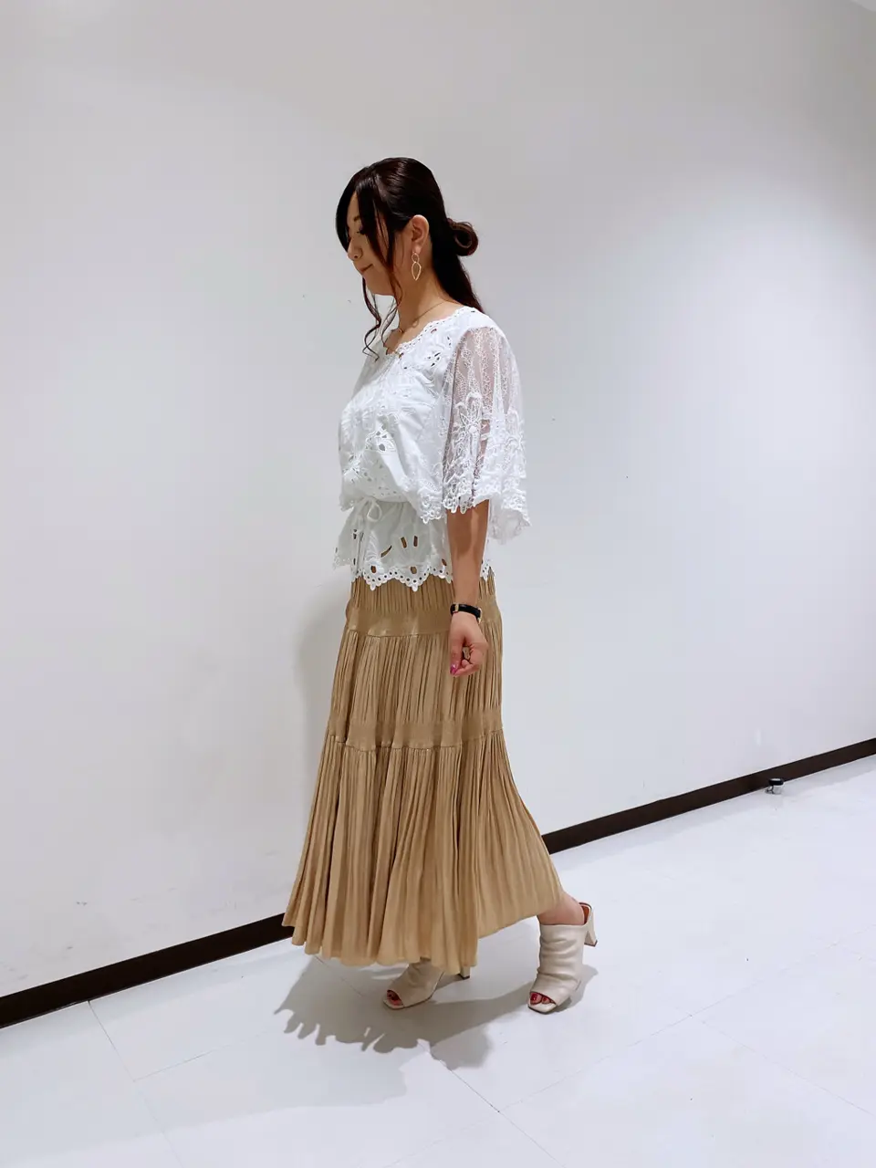 GRACE CONTINENTAL MOMOKO コーディネート画像