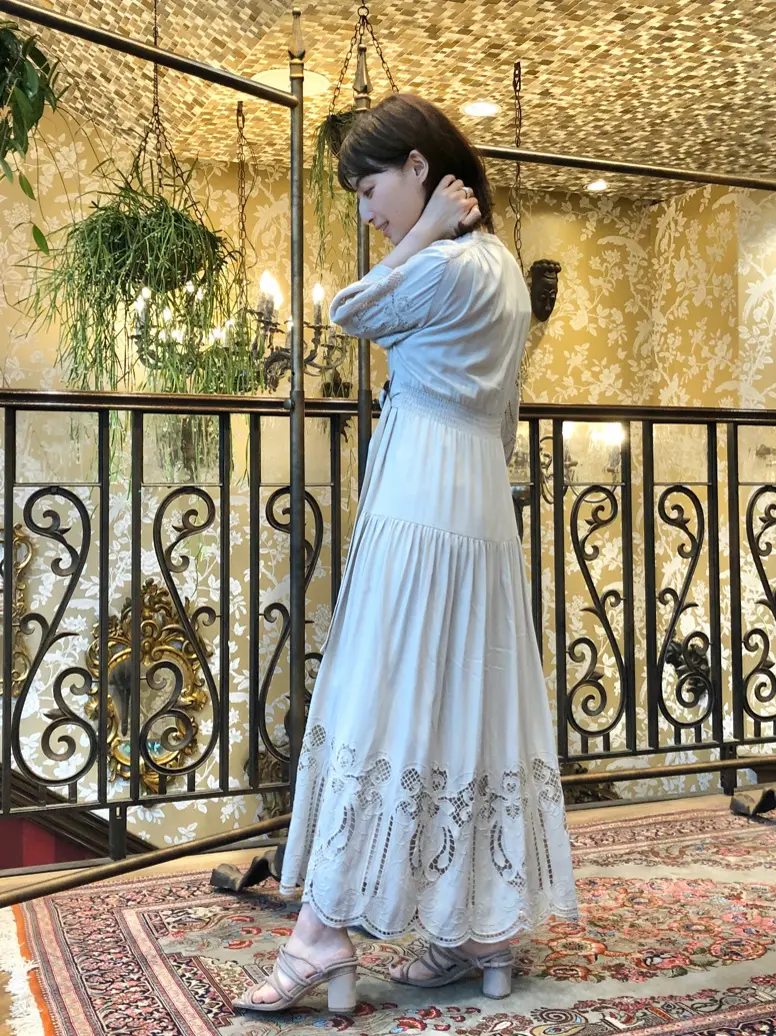 GRACE CONTINENTAL 青木育日 コーディネート画像