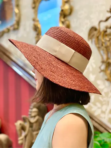 GRACE CONTINENTAL 小笠原　春菜 コーディネート画像