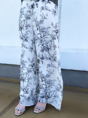 GRACE CONTINENTAL minami コーディネート画像