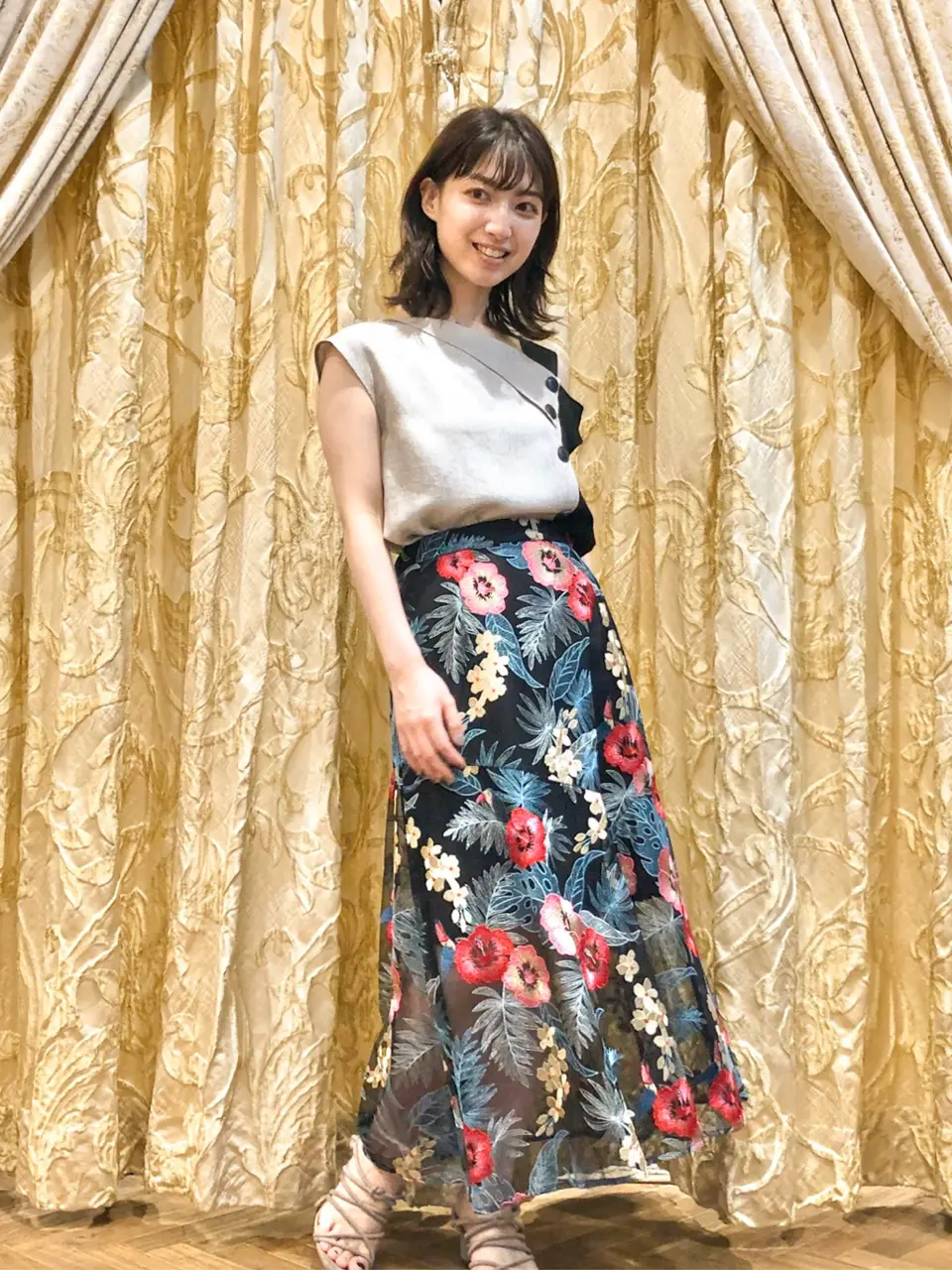 GRACE CONTINENTAL 青木育日 コーディネート画像