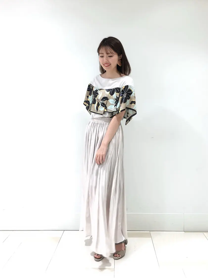 GRACE CONTINENTAL minami コーディネート画像