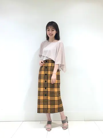 GRACE CONTINENTAL minami コーディネート画像