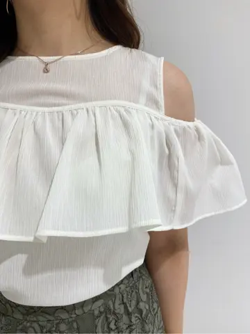 GRACE CONTINENTAL MOMOKO コーディネート画像