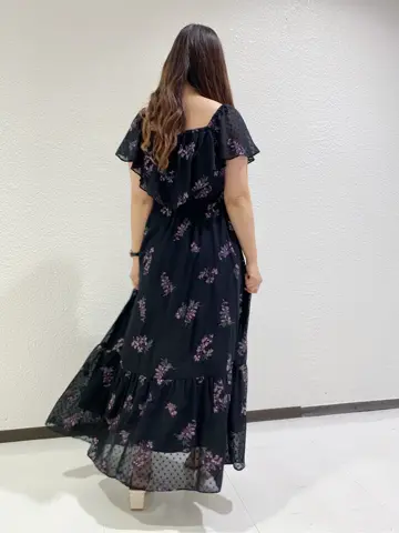 GRACE CONTINENTAL MOMOKO コーディネート画像