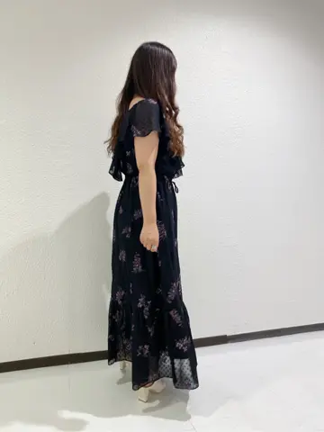 GRACE CONTINENTAL MOMOKO コーディネート画像