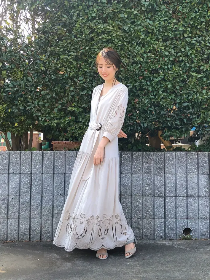 GRACE CONTINENTAL minami コーディネート画像