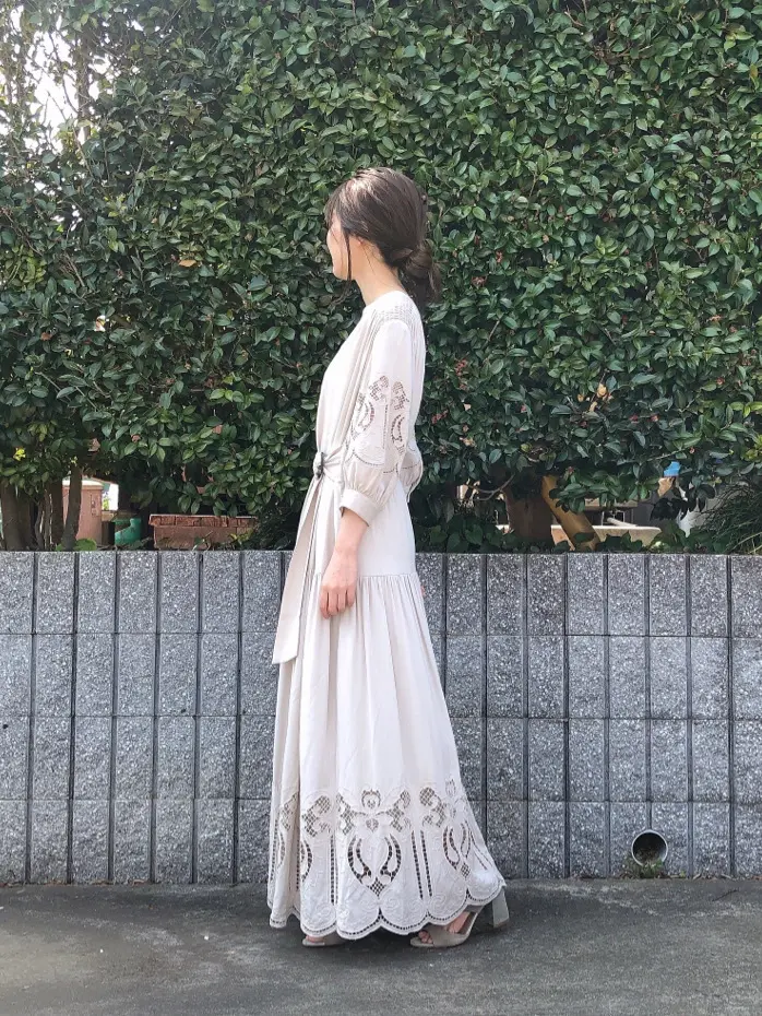 GRACE CONTINENTAL minami コーディネート画像