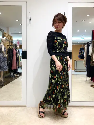 GRACE CONTINENTAL ebata. コーディネート画像