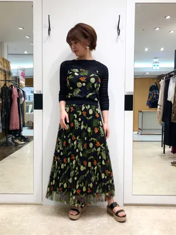 GRACE CONTINENTAL ebata. コーディネート画像