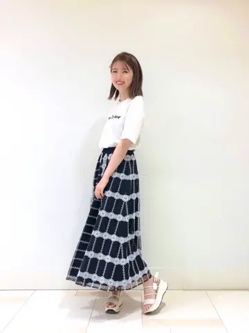 GRACE CONTINENTAL minami コーディネート画像