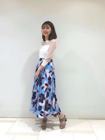 GRACE CONTINENTAL minami コーディネート画像