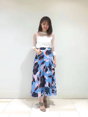 GRACE CONTINENTAL minami コーディネート画像