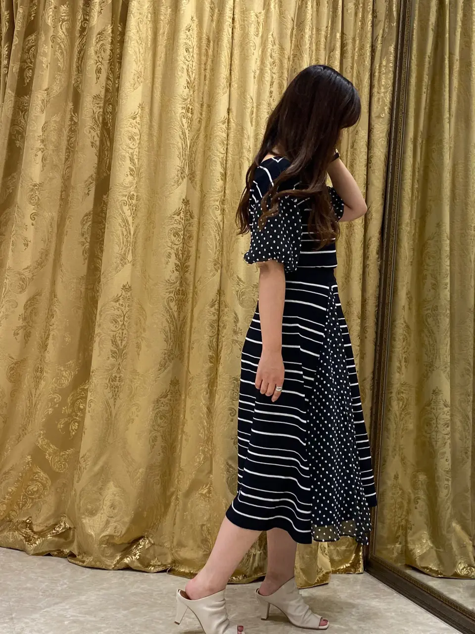 GRACE CONTINENTAL MOMOKO コーディネート画像