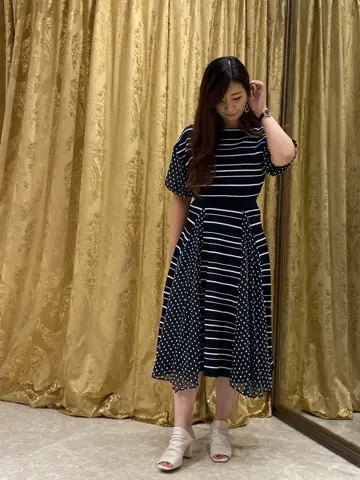 GRACE CONTINENTAL MOMOKO コーディネート画像