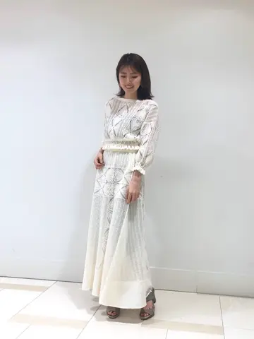 GRACE CONTINENTAL minami コーディネート画像