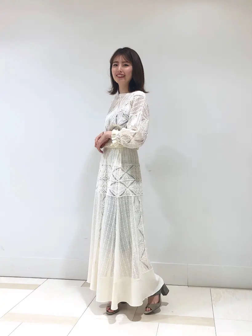 GRACE CONTINENTAL minami コーディネート画像