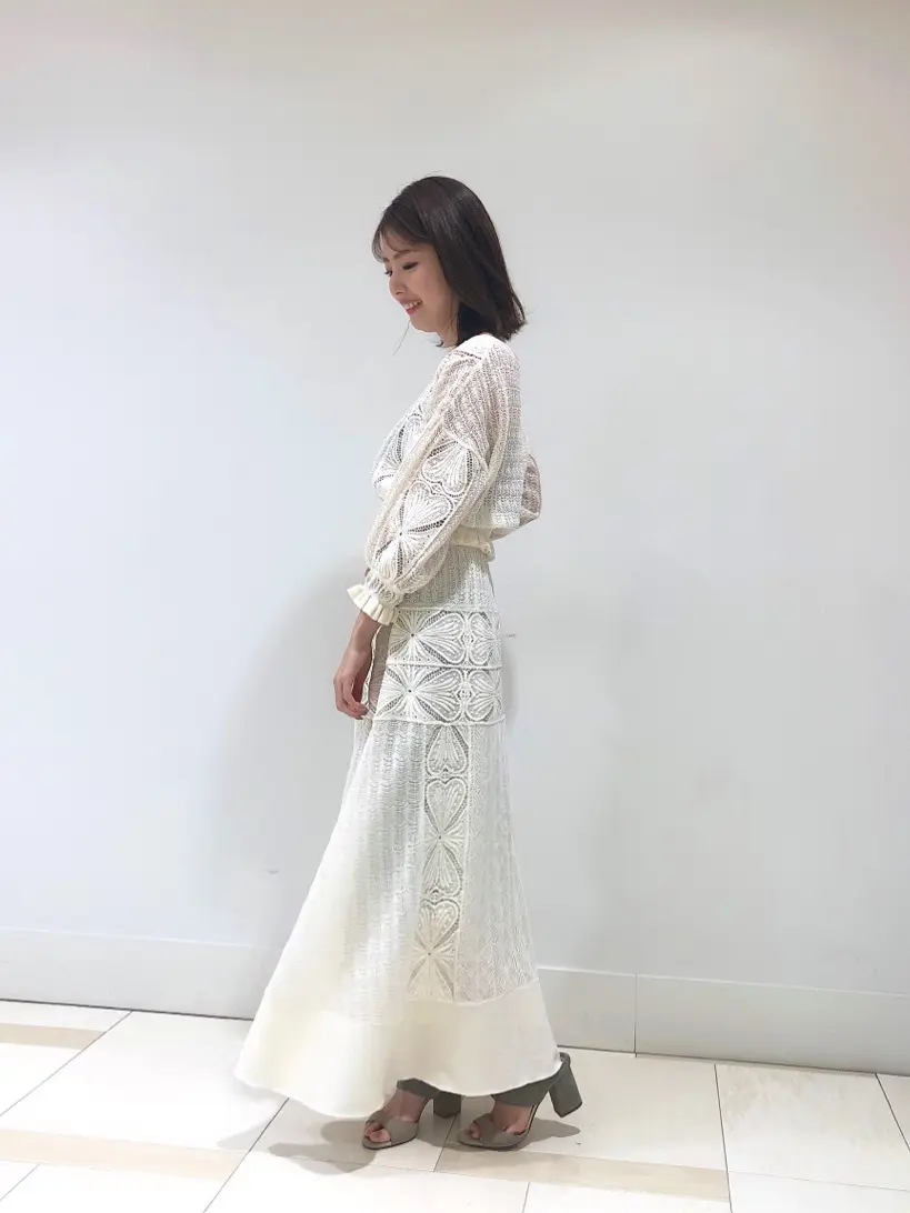 GRACE CONTINENTAL minami コーディネート画像