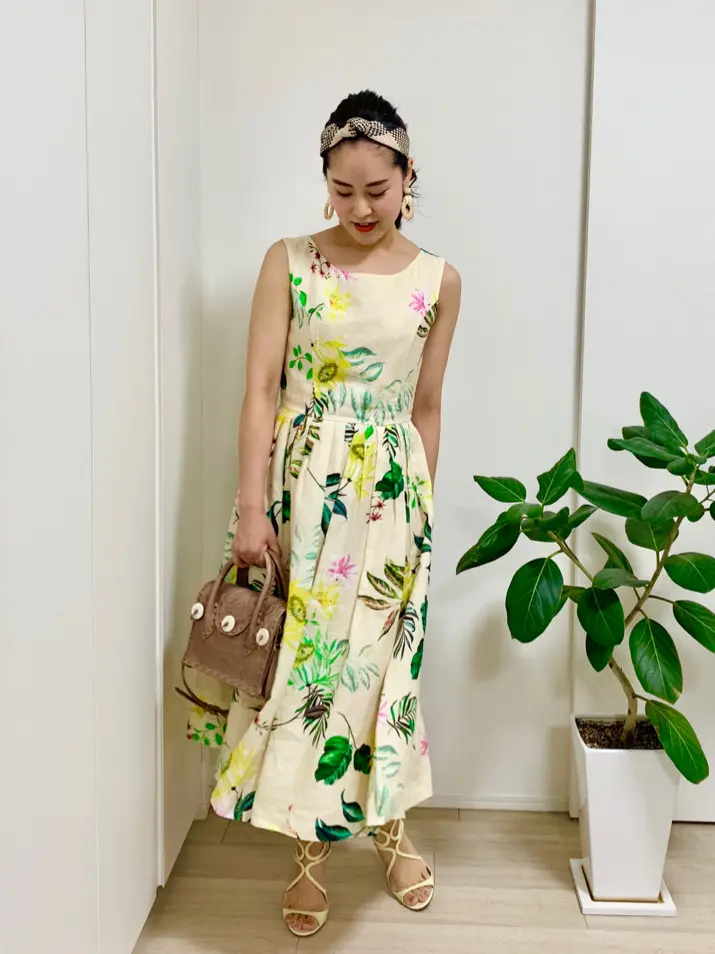 GRACE CONTINENTAL 小笠原　春菜 コーディネート画像